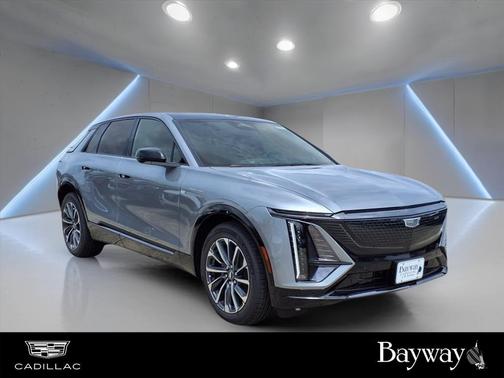 2025 Cadillac LYRIQ Sport