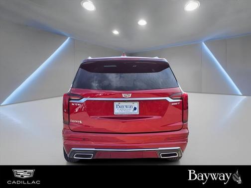 2024 Cadillac XT6 Luxury FWD