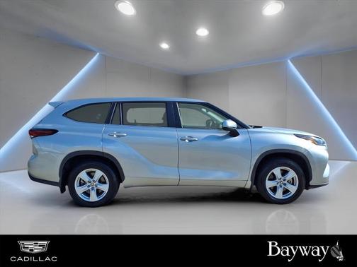 2024 Toyota Highlander XSE