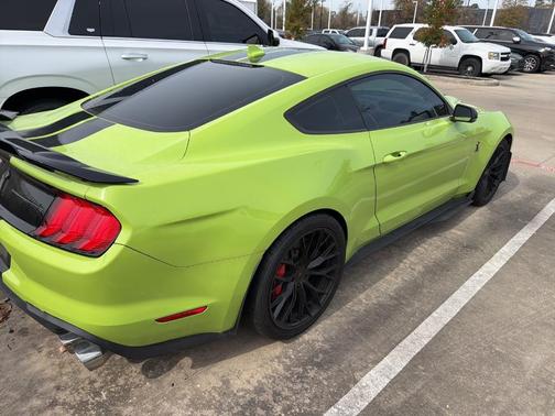 2020 Ford Shelby GT500 Base