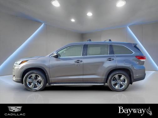 2019 Toyota Highlander Limited Platinum