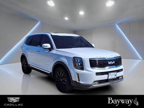Glacial White Pearl 2022 Kia Telluride SX