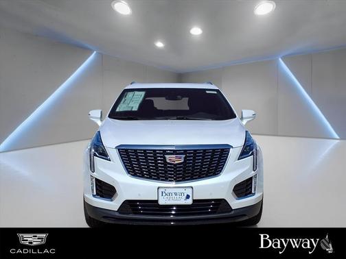 2025 Cadillac XT5 Luxury