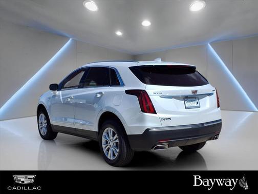 2025 Cadillac XT5 Luxury