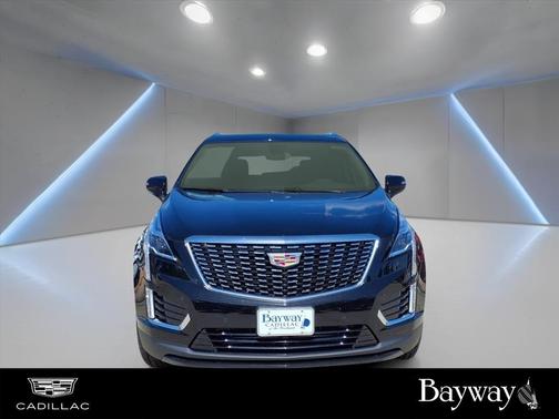 2025 Cadillac XT5 Luxury