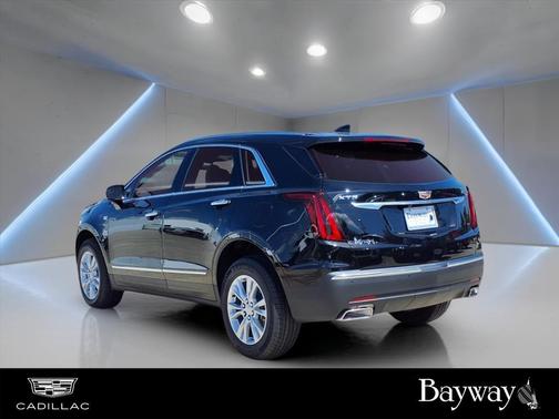 2025 Cadillac XT5 Luxury