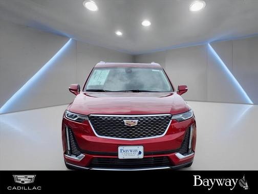 2025 Cadillac XT6 Premium Luxury FWD