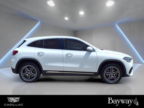 2023 Mercedes-Benz GLA 250 Base 4MATIC