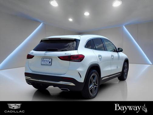 2023 Mercedes-Benz GLA 250 Base 4MATIC