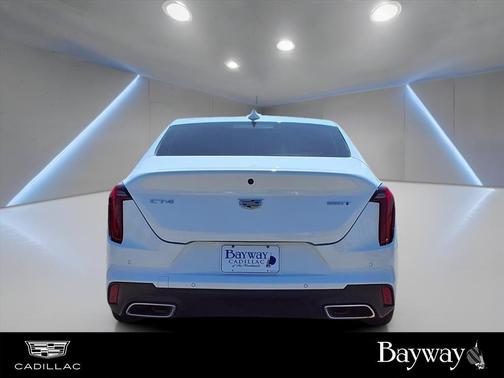 2024 Cadillac CT4 Luxury