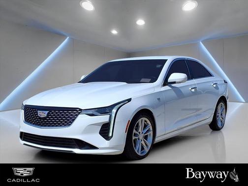 2024 Cadillac CT4 Luxury