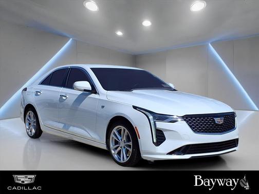 2024 Cadillac CT4 Luxury