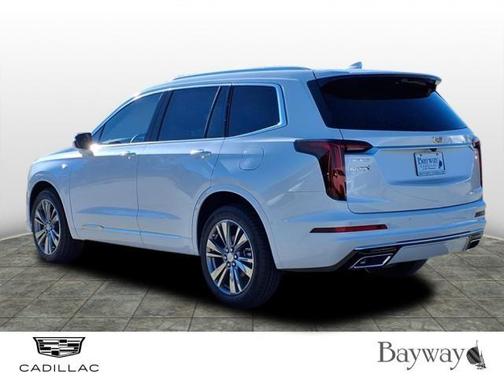2025 Cadillac XT6 Premium Luxury FWD