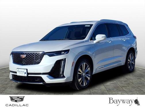 2025 Cadillac XT6 Premium Luxury FWD