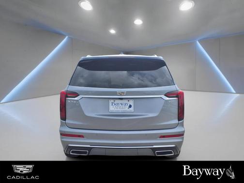 2025 Cadillac XT6 Premium Luxury FWD