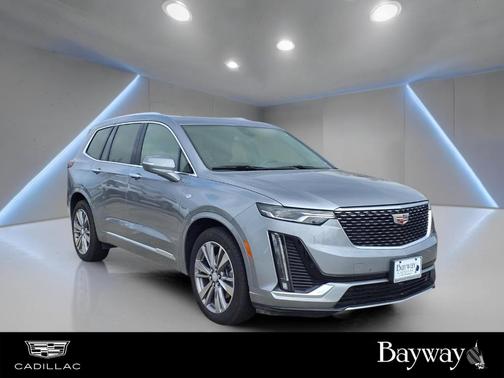 2025 Cadillac XT6 Premium Luxury FWD