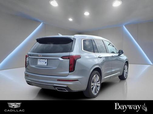 2025 Cadillac XT6 Premium Luxury FWD