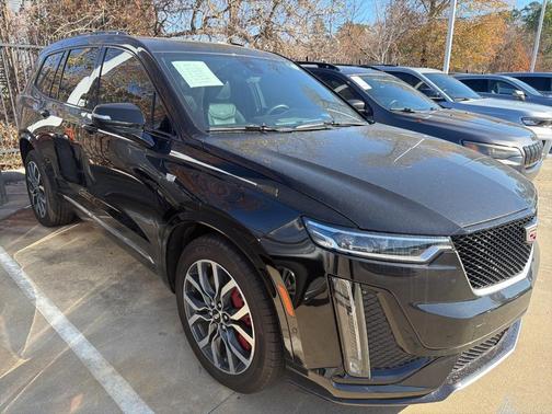 2025 Cadillac XT6 Premium Luxury FWD