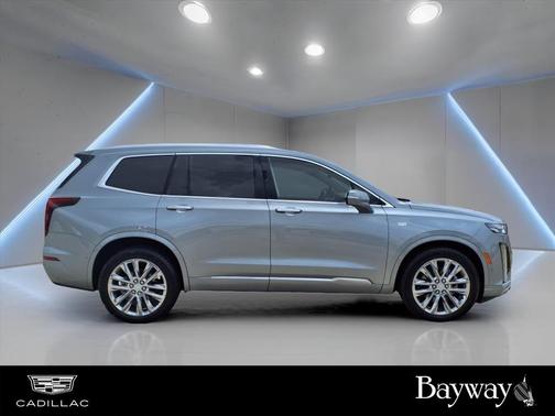2024 Cadillac XT6 Premium Luxury FWD