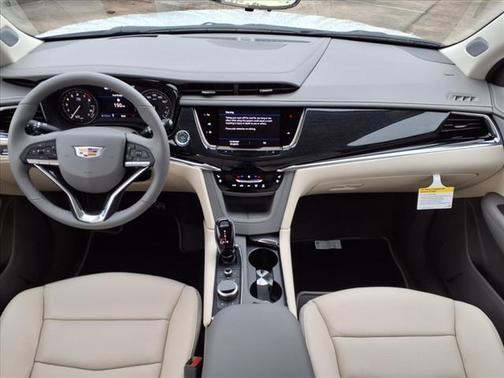 2025 Cadillac XT6 Premium Luxury FWD