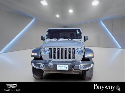 2023 Jeep Gladiator Sport