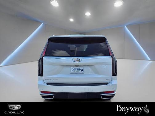 2023 Cadillac Escalade ESV Premium Luxury