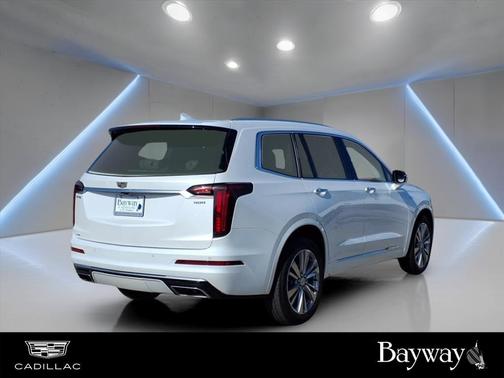 2024 Cadillac XT6 Premium Luxury AWD