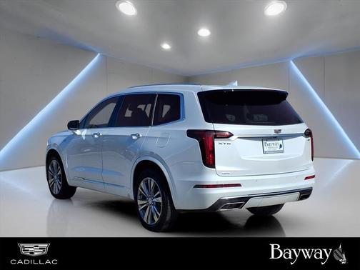 2024 Cadillac XT6 Premium Luxury AWD