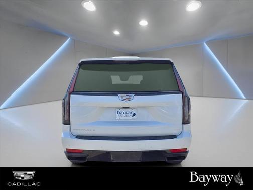 2022 Cadillac Escalade Sport