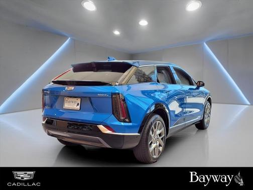 2026 Cadillac OPTIQ Premium Luxury