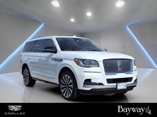 2023 Lincoln Navigator Reserve