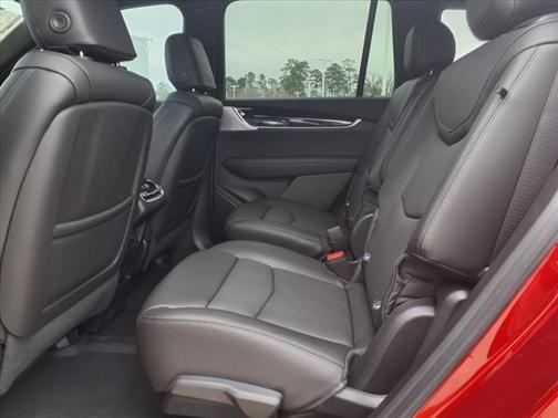 2025 Cadillac XT6 Premium Luxury FWD