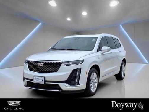 2023 Cadillac XT6 Luxury FWD