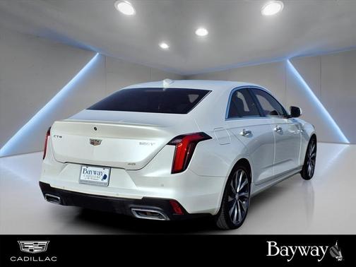 2022 Cadillac CT4 Premium Luxury