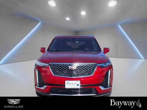 2022 Cadillac XT6 Luxury FWD