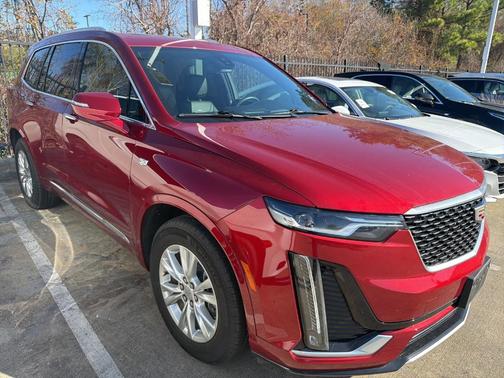 2022 Cadillac XT6 Luxury FWD