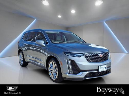 2024 Cadillac XT6 Premium Luxury FWD