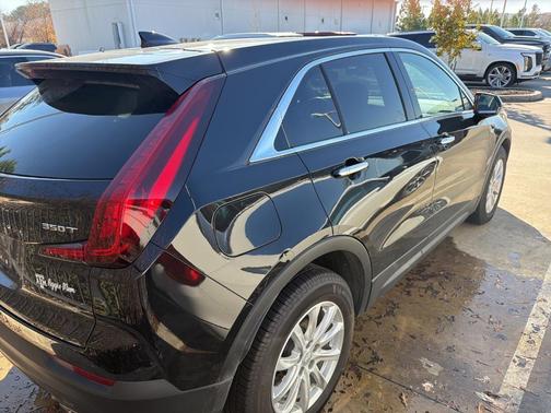 2023 Cadillac XT4 Luxury