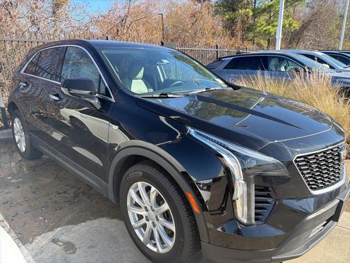 2023 Cadillac XT4 Luxury