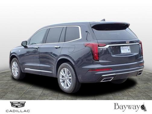 2025 Cadillac XT6 Luxury FWD