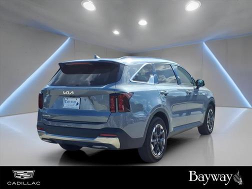 2025 Kia Sorento S