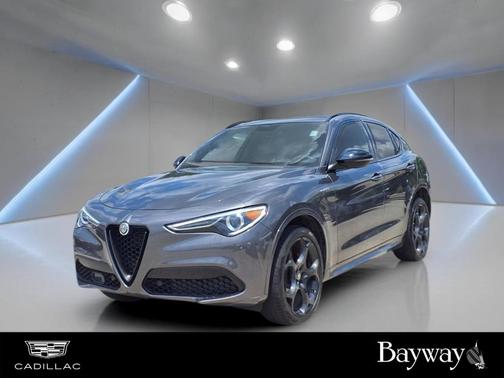 Vesuvio Gray Metallic 2023 Alfa Romeo Stelvio Veloce