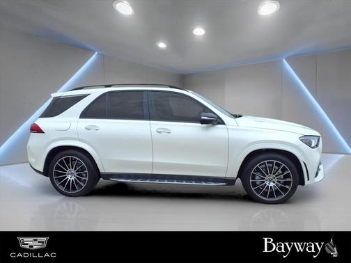 2022 Mercedes-Benz GLE 350 Base 4MATIC