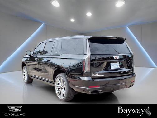 2025 Cadillac Escalade ESV Sport