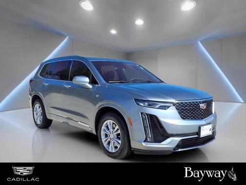 2025 Cadillac XT6 Luxury FWD