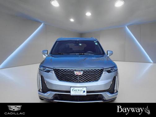 2025 Cadillac XT6 Luxury FWD
