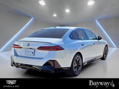 2025 BMW 530 i xDrive