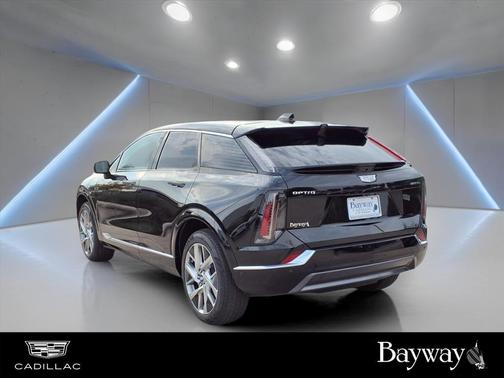 2025 Cadillac OPTIQ Luxury