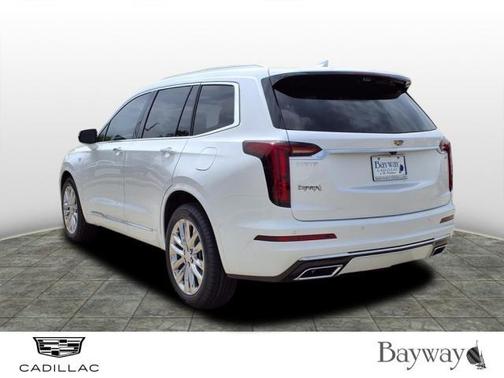2025 Cadillac XT6 Premium Luxury FWD