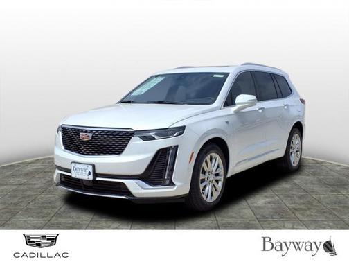 2025 Cadillac XT6 Premium Luxury FWD